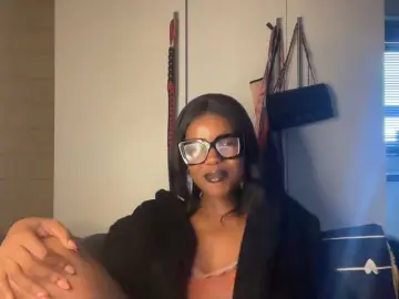 Bongacams Sex Cam of SexyBaddie