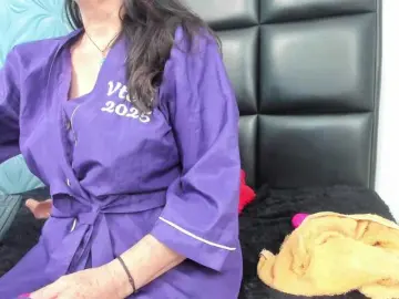 Bongacams Free Live Porn of Skinny-Mature