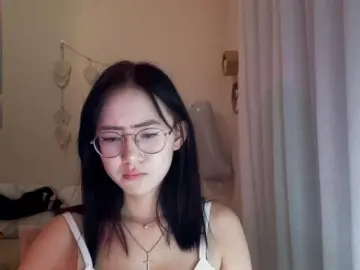 Bongacams Sex Chat of MyrleHenggeler
