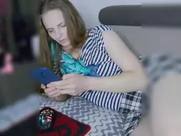 Bongacams Adult Video Chat of Lulu-Erotica