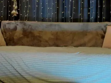 Bongacams Watch Live Sex Cams of Ashley-Nicks