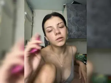 Bongacams Free Porn Cam of BlackRavenX