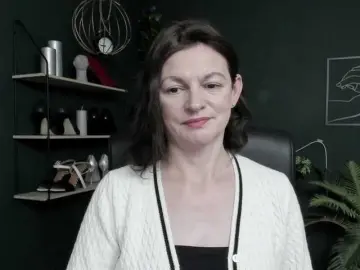 Bongacams Nude Webcam of mrsVivian