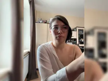 Bongacams Free Porn Cam of Li-Love