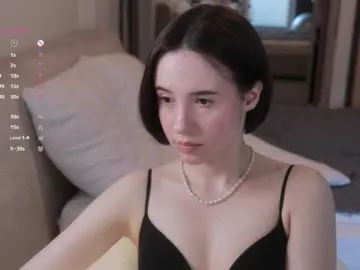 Bongacams Live Porn of -FemaleEssence-