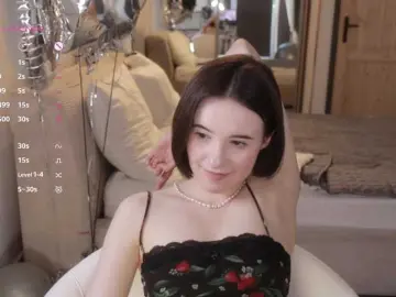 Bongacams Live Porn of -FemaleEssence-