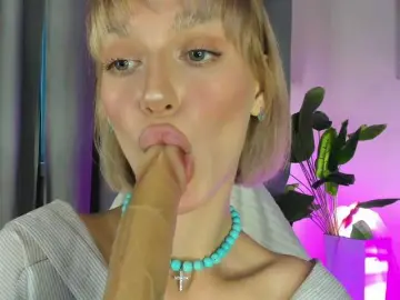 Bongacams Free Live Porn of IceStrawberry