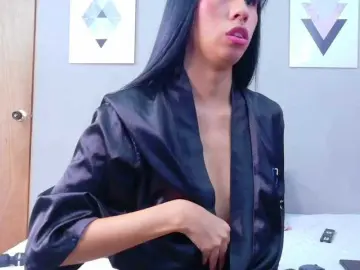 Bongacams Free Porn Cam of skinnyprinces