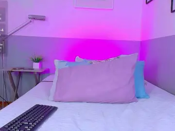 Bongacams Free Porn Cam of skinnyprinces