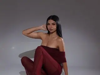 Jazmiin-Evans