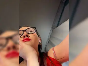 Bongacams Sex Chat of Cute-Lolly