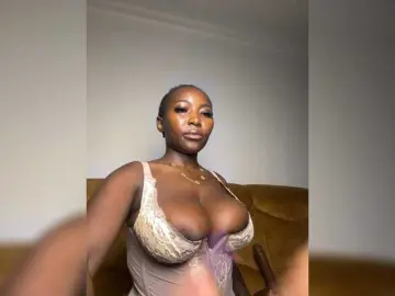 Bongacams Live Sex Cam of HornyBigAss