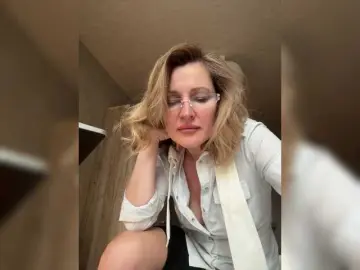 Bongacams Sex Cam of LagoonJoy