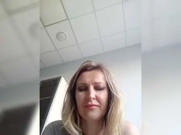 Bongacams Sex Cam of LagoonJoy