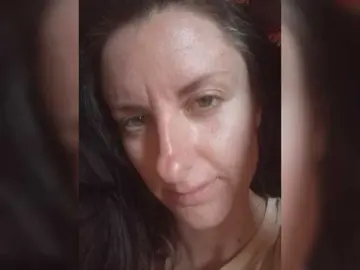 Bongacams Free Porn Cam of Erine9900