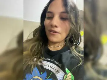 Bongacams Adult Video Chat of EmmaSanchez1
