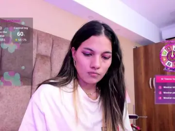 Bongacams Watch Live Sex Cams of EmmaSanchez1