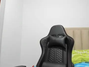 Bongacams Free Live Porn of ChloeMiller69