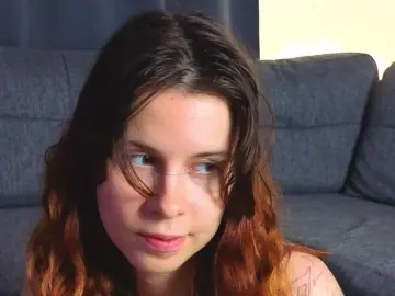 Bongacams Free Porn Cam of GirlNextDoorTV