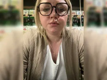 Bongacams Sex Cam of KiraMalina