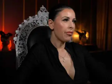 Bongacams Watch Live Sex Cams of KellyKent