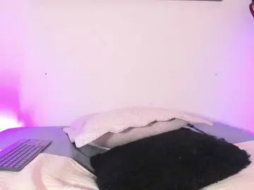 Bongacams Nude Webcam of Miia-Blace