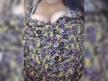 Bongacams Adult Video Chat of Xo4y2sexa