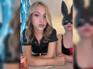 Bongacams Live Sex Cam of Crystal1-1
