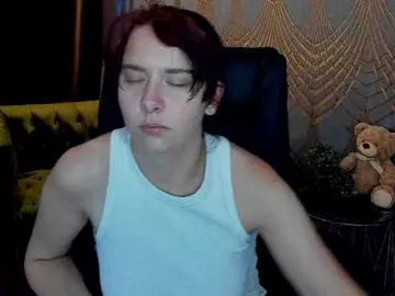 Bongacams Watch Live Sex Cams of Livia-Shy