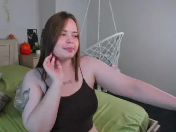 Bongacams Free Porn Cam of EricaElliott