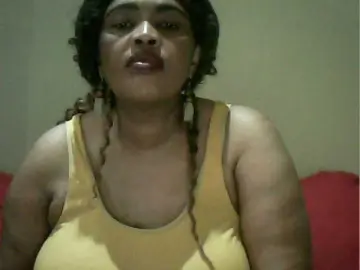 Bongacams Sex Cam of MyDDBOOBIES
