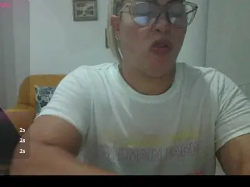 Bongacams Sex Chat of Hotmommyxxx