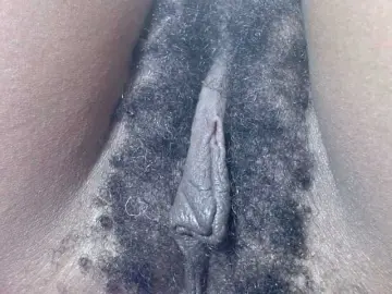 Bongacams Private Sex Chat of Skinybitchx
