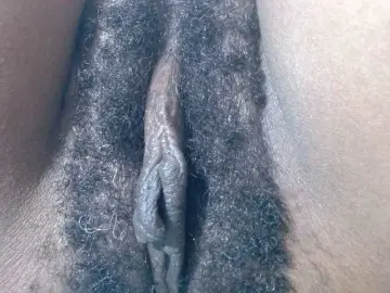 Bongacams Watch Live Sex Cams of Skinybitchx