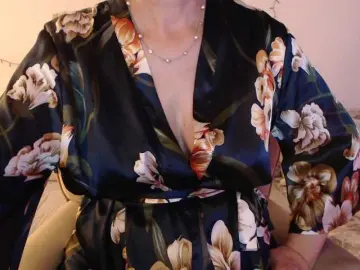 Bongacams Adult Webcams of goodSnowQueen