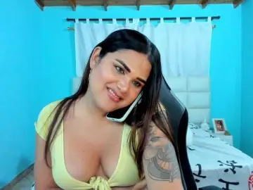 Bongacams Sex Cam of shadiaorozco