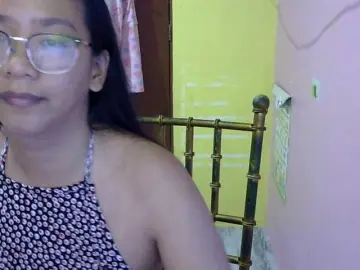 Bongacams Watch Live Sex Cams of MystiqueMiss