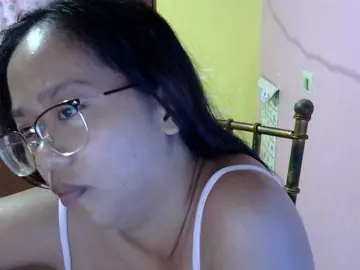 Bongacams Sex Cam of MystiqueMiss