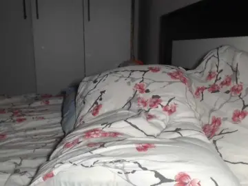 Bongacams Live Porn of petitedanielle