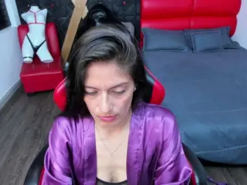 Bongacams Nude Webcam of Sara69-