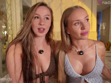 Bongacams Watch Live Sex Cams of WhoreRobot