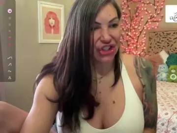 Bongacams Sex Cam of GypsyRebellion