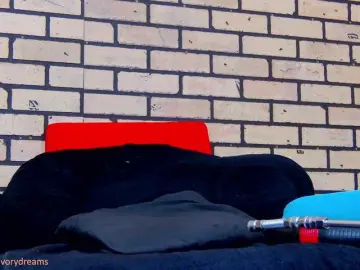 Bongacams Live Porn of IvoryDreams