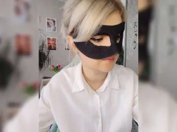 Bongacams Free Live Porn of LOVEMENOW23