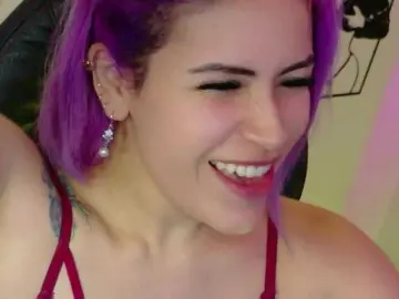 Bongacams Free Porn Cam of Ivypoison10