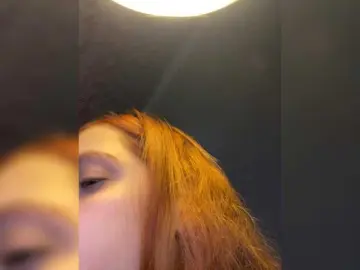 Bongacams Watch Live Sex Cams of Allie-Rosse