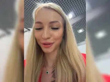 Bongacams Best live sex cam show of EwaBrown