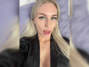 Bongacams Live Sex Cam of Lovensesgirl