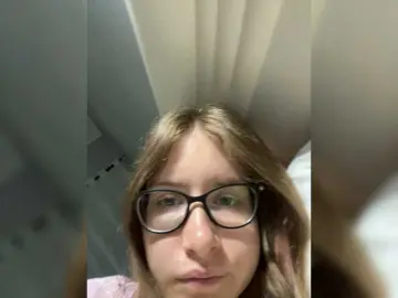 Bongacams Best live sex cam show of Luxukisska