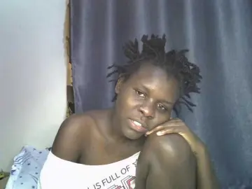 Bongacams Sex Cam of Queenbeea